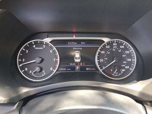 Used 2024 Nissan Sentra SV FWD image 16