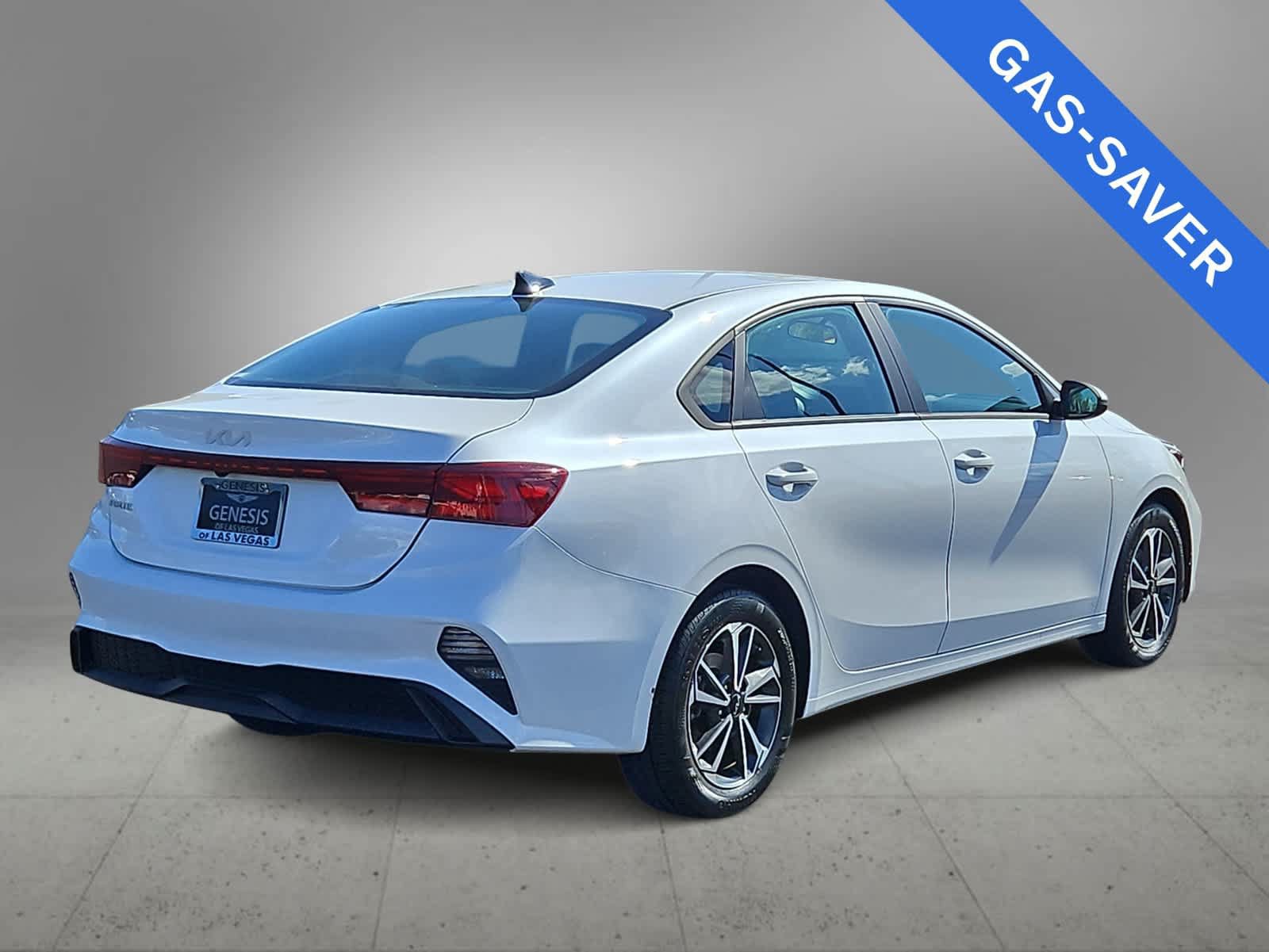 Used 2023 Kia Forte LXS w/ LXS Technology Package FWD image 8