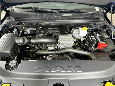 Used 2024 RAM 1500 Limited AWD/4WD image 34