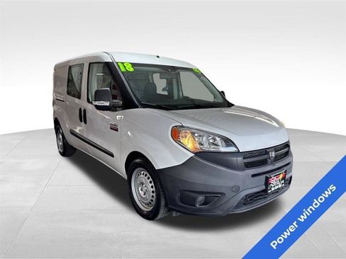 Used 2018 RAM ProMaster City Tradesman FWD image 3