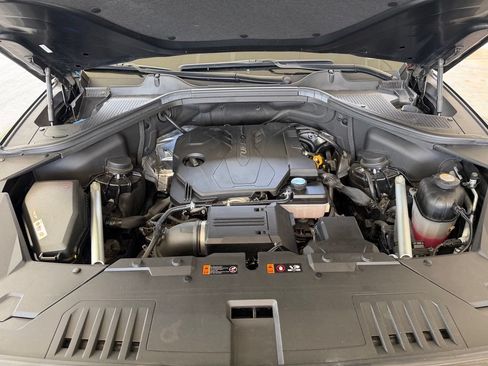 Used 2025 Genesis GV80 2.5T Standard AWD/4WD image 12