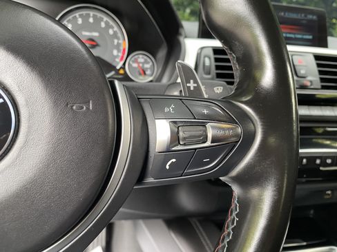 Used 2017 BMW M3 RWD image 19