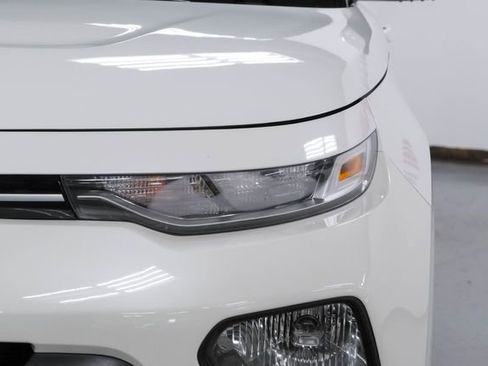 Used 2021 Kia Soul LX image 42