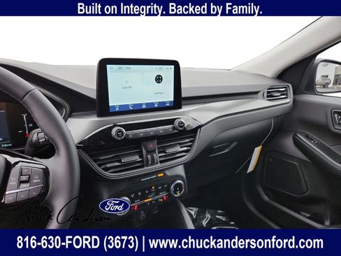 New 2026 Ford Escape Active w/ Cold Weather Package FWD image 18