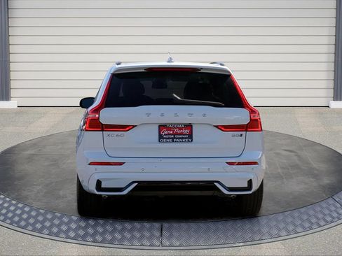 Used 2025 Volvo XC60 B5 Core AWD/4WD image 6