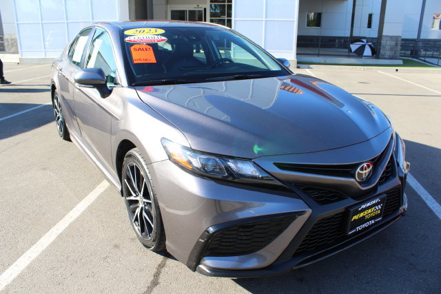 Certified 2023 Toyota Camry SE FWD image 2