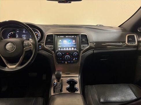 Used 2016 Jeep Grand Cherokee Overland image 30