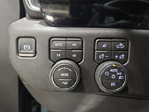 New 2026 Chevrolet Silverado 1500 LT Trail Boss w/ LT Trail Boss Premium Package image 27