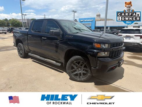 Used 2021 Chevrolet Silverado 1500 Custom Trail Boss AWD/4WD image 1