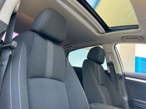 Used 2020 Honda Civic EX image 19