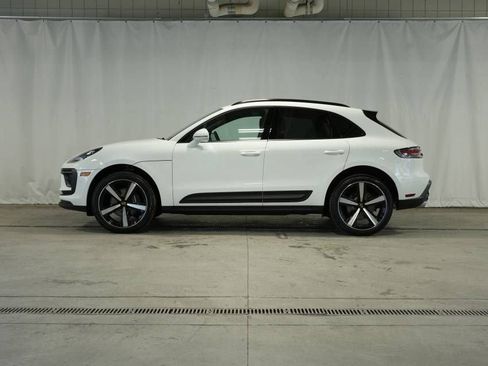 New 2026 Porsche Macan AWD/4WD image 2
