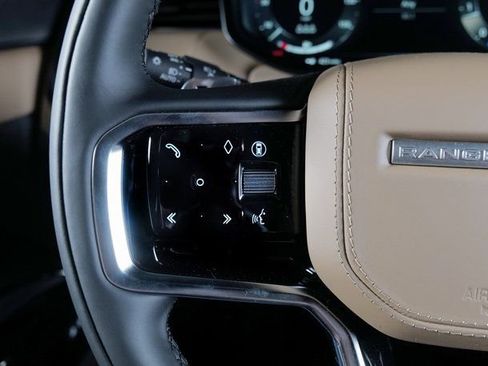 New 2026 Land Rover Range Rover Sport SE AWD/4WD image 17