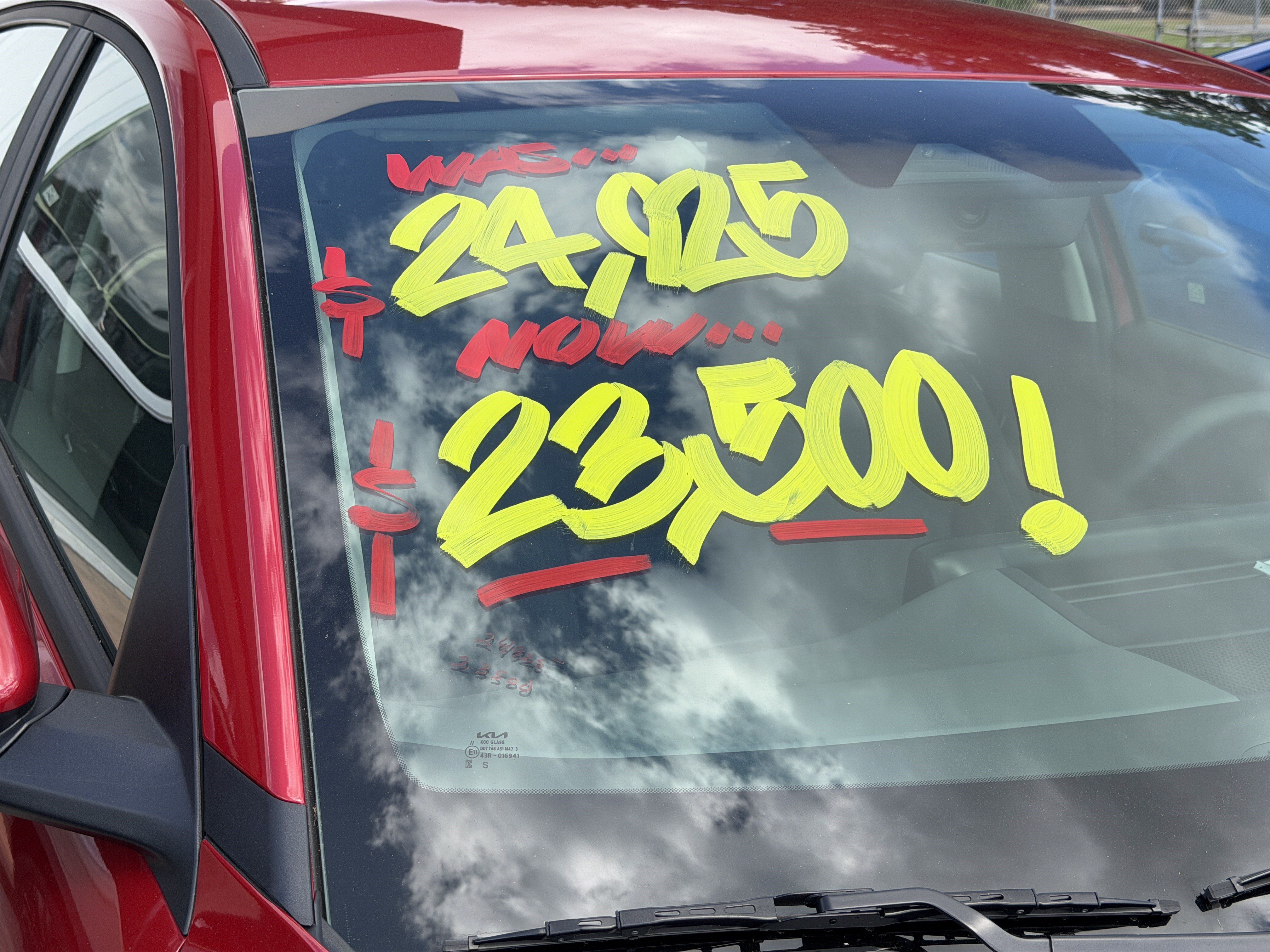 Used 2025 Kia K4 FWD image 2