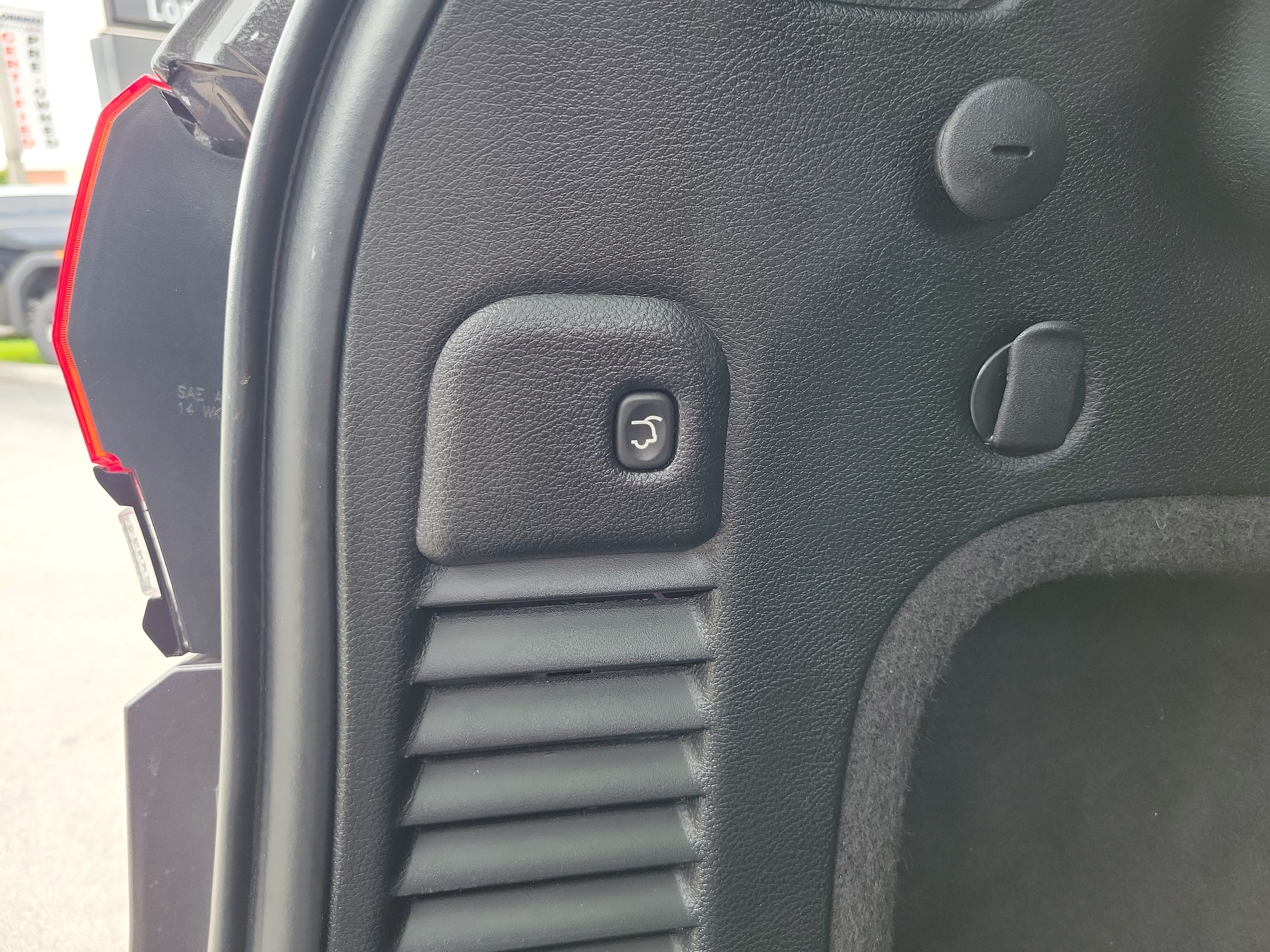 Used 2019 Jeep Grand Cherokee Altitude RWD image 17