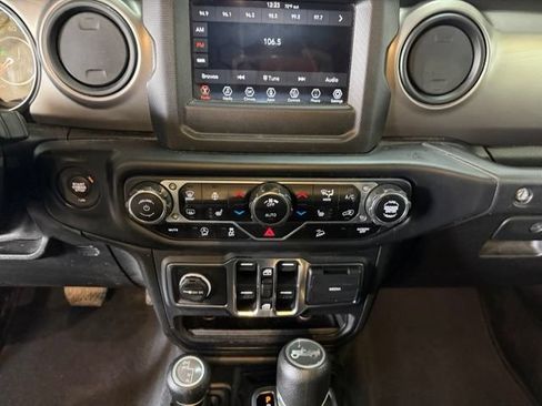 Used 2020 Jeep Wrangler Unlimited Sport S AWD/4WD image 34