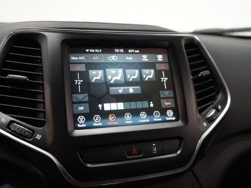 Used 2022 Jeep Cherokee Latitude Lux image 25