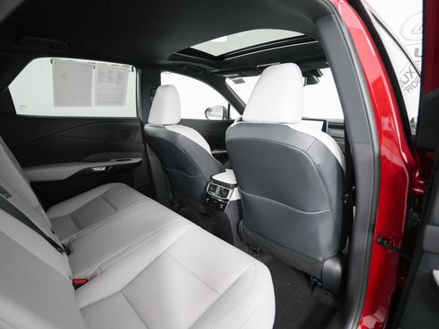 Certified 2025 Lexus RX 350 Premium Plus image 18