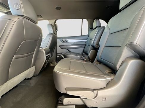 New 2026 Buick Enclave Sport Touring w/ Power Package image 17