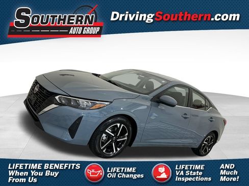 Used 2024 Nissan Sentra SV FWD image 1