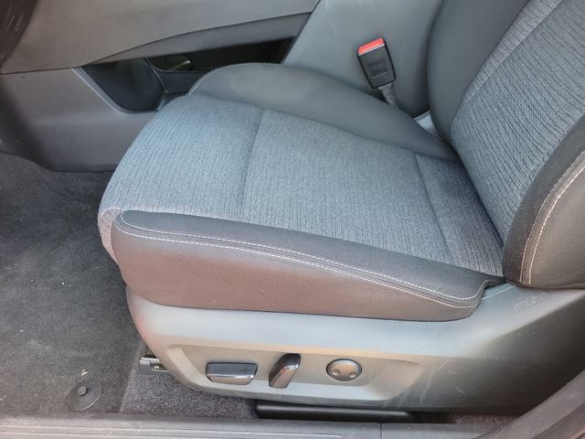 Used 2023 Nissan Rogue SV FWD image 13