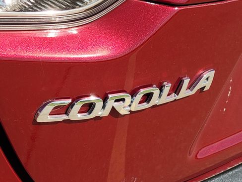 Used 2024 Toyota Corolla LE FWD image 12