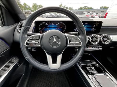 Certified 2023 Mercedes-Benz GLB 250 4MATIC image 10