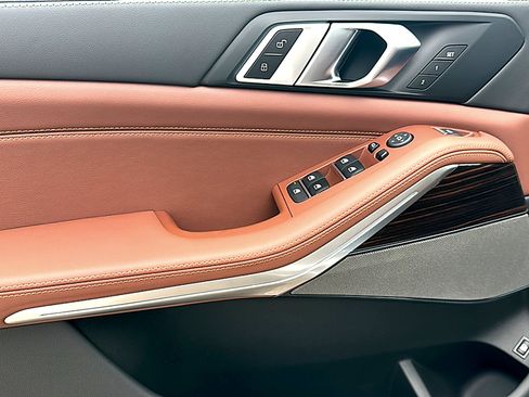New 2026 BMW X5 xDrive50e AWD/4WD image 14