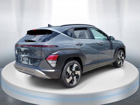 New 2026 Hyundai Kona Limited FWD image 4