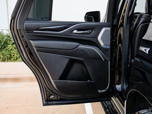 Used 2023 Cadillac Escalade V image 88