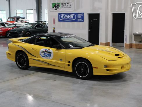 Used 2002 Pontiac Firebird Trans Am w/ SLP Firehawk Pkg RWD image 36