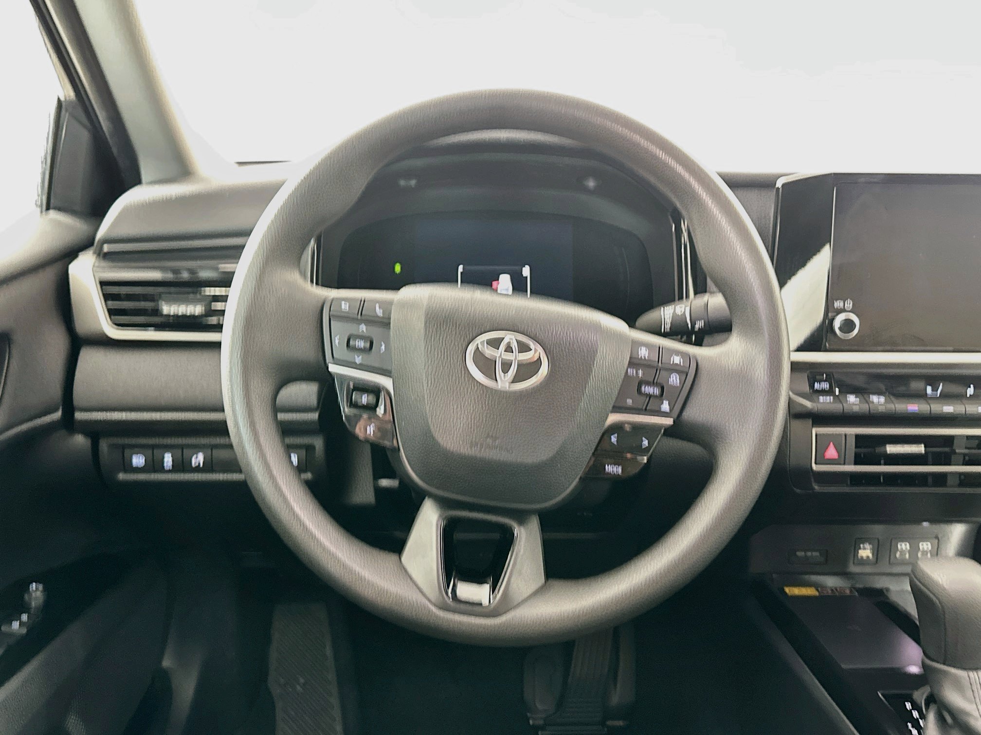 Used 2026 Toyota Camry LE FWD image 18