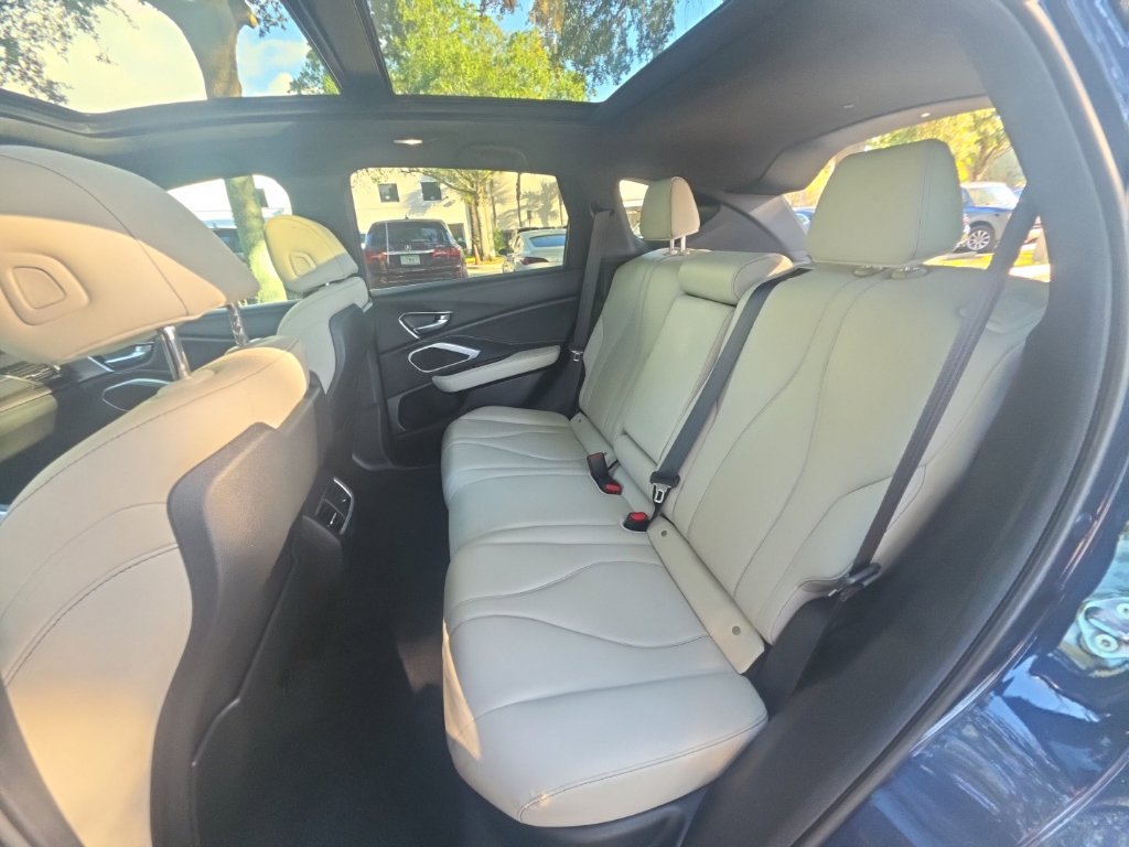 Certified 2025 Acura RDX SH-AWD image 33