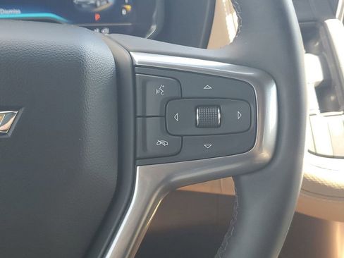 Certified 2024 Chevrolet Suburban Premier image 36