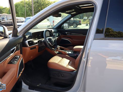 Used 2025 Kia Telluride EX X-Line AWD/4WD image 26