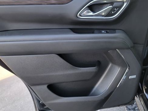 Used 2024 Chevrolet Tahoe Z71 w/ Luxury Package image 64