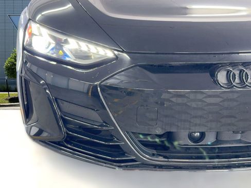 Used 2023 Audi RS e-tron GT w/ Carbon Performance Package image 11