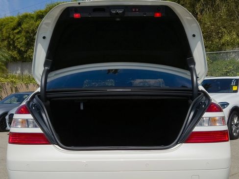 Used 2009 Mercedes-Benz S 550 image 21