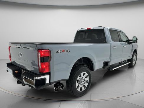 New 2026 Ford F350 Lariat w/ Chrome Package AWD/4WD image 3