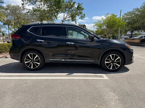 Used 2019 Nissan Rogue SL image 8