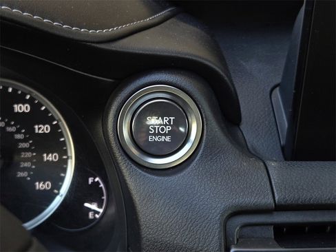 Used 2024 Lexus IS 300 F Sport image 21