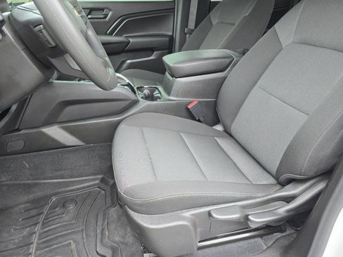 Used 2025 Chevrolet Colorado W/T w/ Advanced Trailering Package RWD image 20