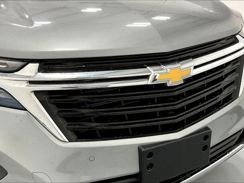 Used 2023 Chevrolet Equinox LT image 36