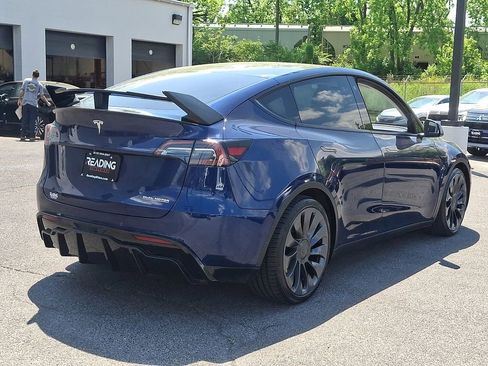 Used 2022 Tesla Model Y Performance AWD/4WD image 5
