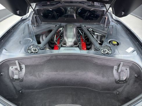 Used 2023 Chevrolet Corvette Stingray Premium Cpe w/ Z51 Performance Package RWD image 28