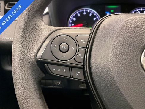 Used 2021 Toyota RAV4 XLE w/ Convenience Package image 19