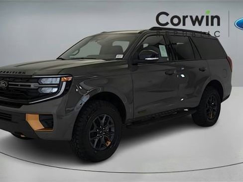 New 2025 Ford Expedition Tremor image 3