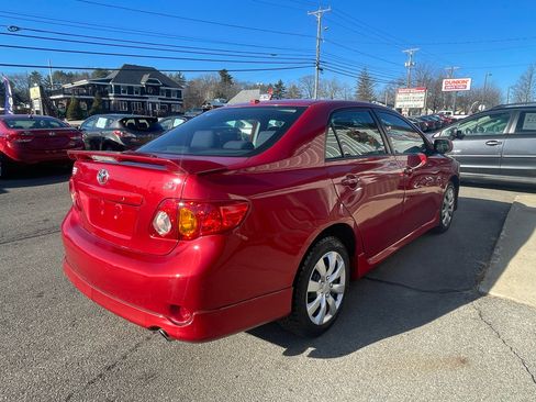 Used 2010 Toyota Corolla image 4