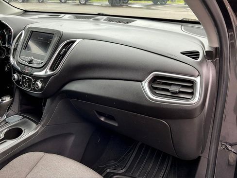 Used 2020 Chevrolet Equinox LT image 16