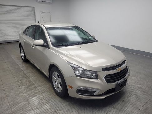 Used 2016 Chevrolet Cruze LT image 13