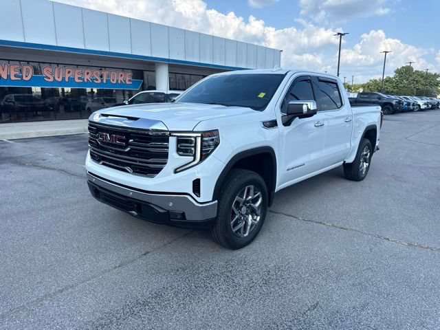 Used 2026 GMC Sierra 1500 SLT w/ SLT Premium Plus Package AWD/4WD image 14
